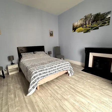 Maison Familiale Au Coeur Des Volcans D'auvergne Casa vacanze *