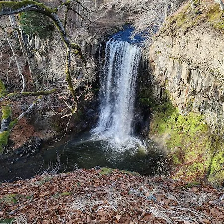 Maison Familiale Au Coeur Des Volcans D'auvergne Casa vacanze Condat (Cantal)