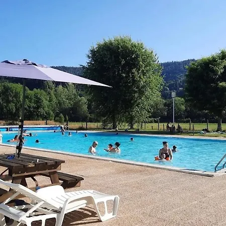 - Maison Familiale Au Coeur Des Volcans D'auvergne Ferienhaus Condat (Cantal)