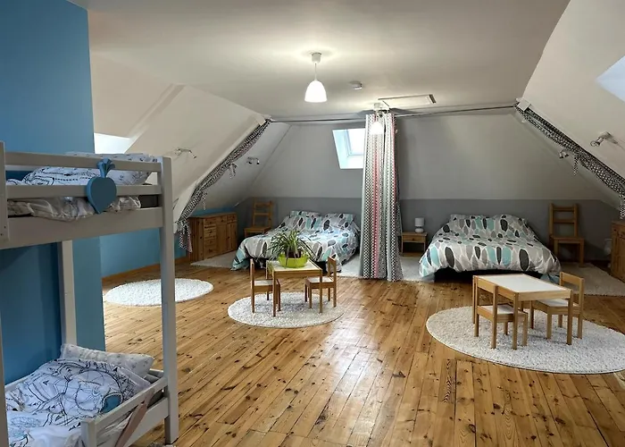 Maison Familiale Au Coeur Des Volcans D'auvergne * Condat (Cantal)