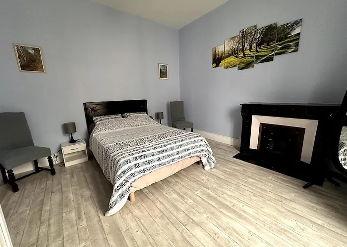 Maison Familiale Au Coeur Des Volcans D'auvergne Holiday home *