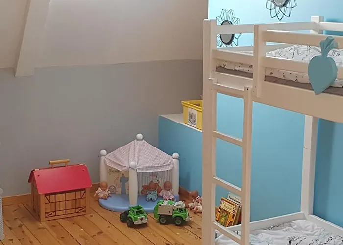 Holiday home Maison Familiale Au Coeur Des Volcans D'auvergne *