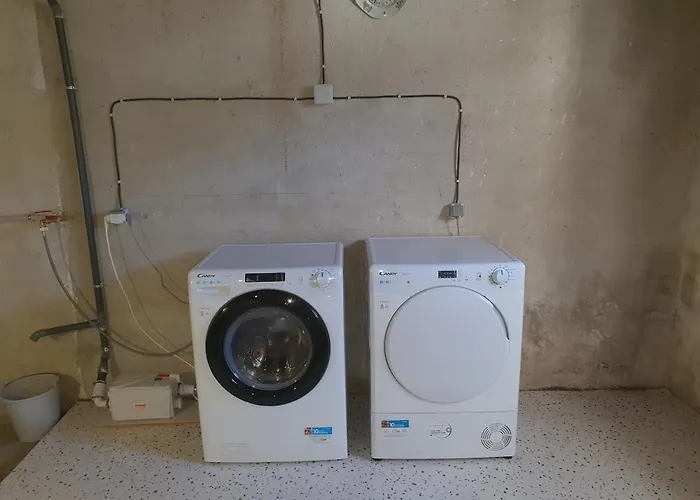 Maison Familiale Au Coeur Des Volcans D'auvergne * Condat (Cantal)