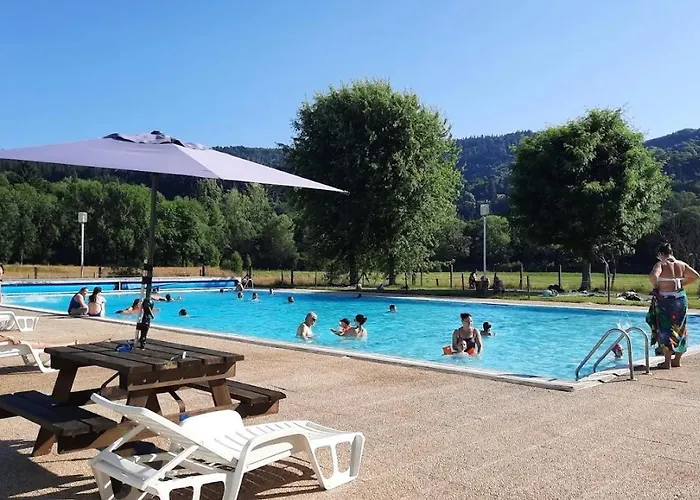 Maison Familiale Au Coeur Des Volcans D'auvergne Holiday home Condat (Cantal)